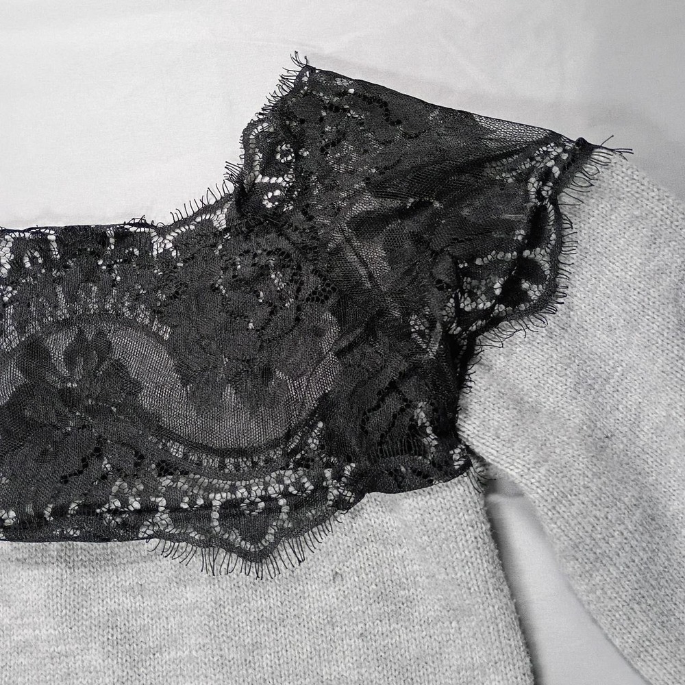 Grey Knit Short Sleeve Sweater with Black Eyelash Lace Yoke Scoop Neck Top - Picture 4 of 5